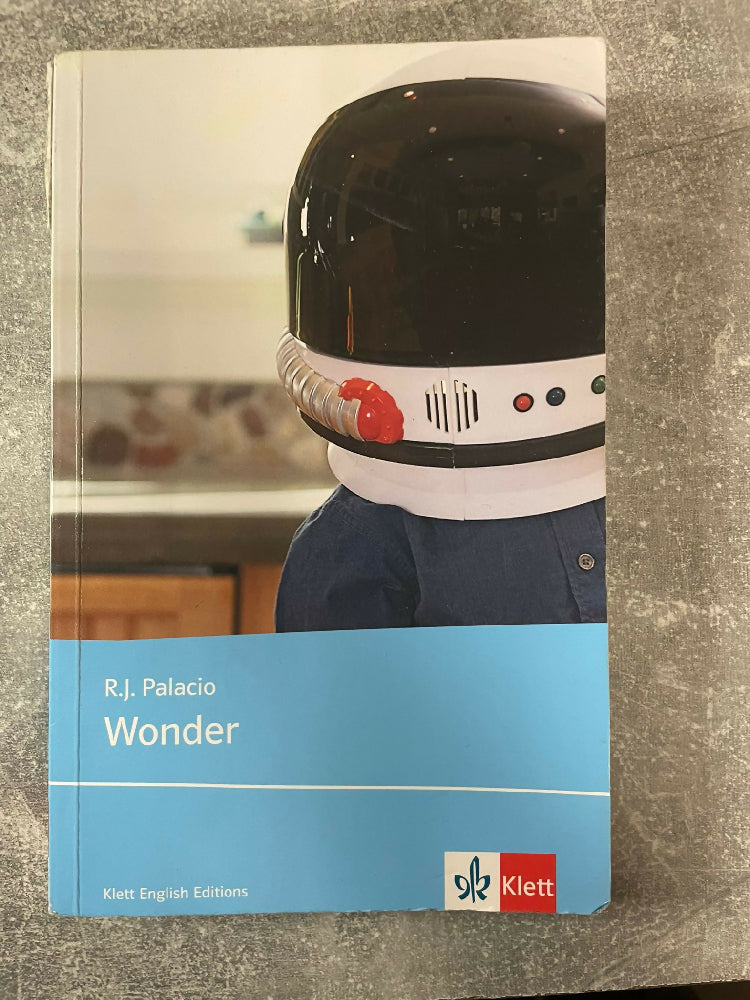 Wonder Buch von R.j palacio