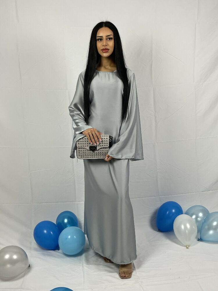 YgdsScA7iR