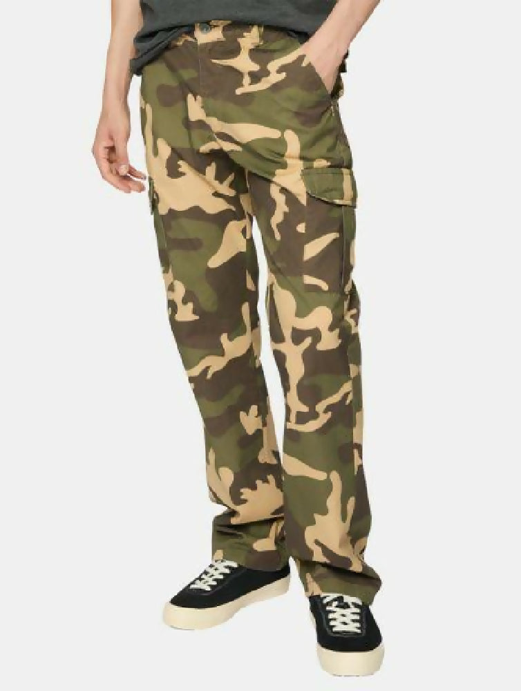 lässige URBAN CLASSICS Herren Jeans Straight Fit 320 g/m² mit Baumwolle Camouflage
