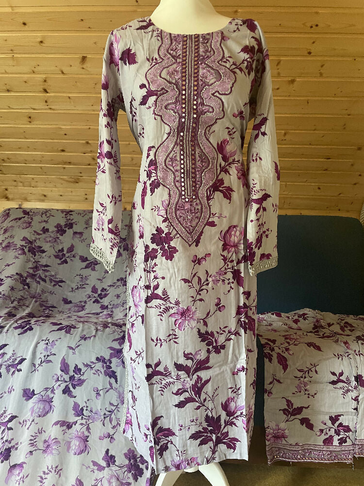 Soft Malayi Lawn with Mirror Work Sharfi Qameez With Plazo